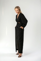 Vestido Longo de Fenda Frontal com Manga Longa Preto