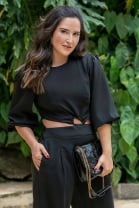 Macacão com Recortes Preto