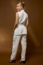 Conjunto de Calça e Colete Listrado Off White