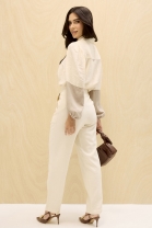 Conjunto de Calça e Camisa Cru