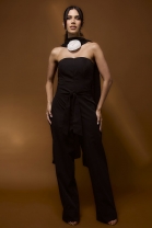 Macacão Tomara que Caia com Lenço Preto