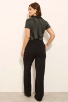 Conjunto de Calça e Blusa Listrada