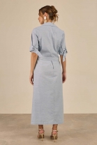 Conjunto de Saia Midi e Camisa Cropped Azul