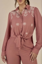 Conjunto de Calça e Camisa Bordada Rosa