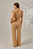 Conjunto de Calça e Colete Alongado Caramelo