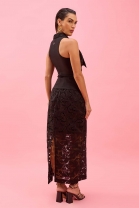 Conjunto de Saia Midi e Colete em Renda Preto
