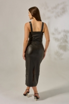 Conjunto de Saia Midi e Blusa Couro Fake Preto