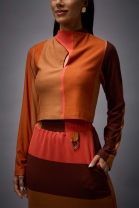 Conjunto de Saia Midi e Blusa Colorida Listrada