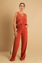 Conjunto de Calça e Blusa em Decote V Ferrugem