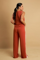 Conjunto de Calça e Blusa em Decote V Ferrugem