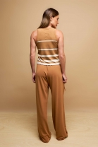 Conjunto de Calça e Blusa com Zíper Marrom