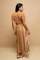 Conjunto de Saia Longa e Blusa Caramelo