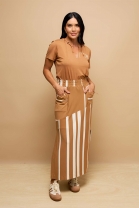 Conjunto de Saia Longa e Blusa Caramelo