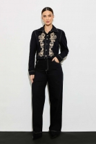 Conjunto de Calça e Jaqueta Bordada Preta