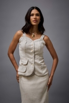 Conjunto de Saia e Blusa Barra Arredondada Cru