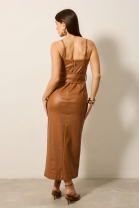 Vestido Midi em Couro Caramelo