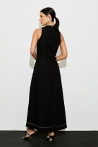 Vestido Longo em Decote V Preto