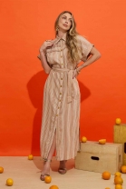 Vestido Longo com Abotoamento Frontal Listrado