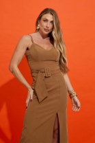 Vestido Mídi com Decote V e Fenda Frontal Marrom