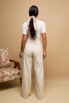 Conjunto de Calça e Blusa com Transpasse Cru