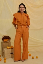 Conjunto de Calça Cós Alta e Blusa Laranja
