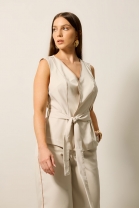 Conjunto de Calça e Blusa em Decote V Cru