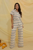 Conjunto de Calça e Camisa de Renda Listrado