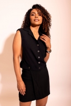 Conjunto de Short e Colete Cavado Preto