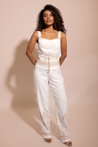 Conjunto de Calça e Bata Bordada Off White