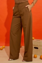 Calça em Alfaiataria Marrom