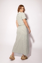 Conjunto Listrado de Saia Longa e Blusa Verde