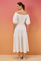 Conjunto de Saia e Blusa Ombro a Ombro Off White