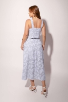 Conjunto Bordado de Saia e Blusa Cropped Listrado