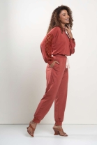 Conjunto de Calça e Blusa em Malha Terra