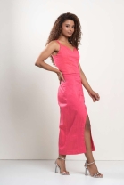 Conjunto de Saia e Blusa de Alça Pink