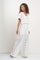 Trijunto de Calça Top e Camisa em Renda Off White