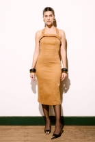 Vestido Mídi com Decote Reto Caramelo