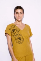 Conjunto de Calça e Blusa com Decote V Mostarda