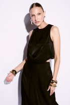 Conjunto de Saia e Cropped Preto