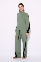 Conjunto de Calça e Blusa em Moletinho Verde