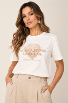 T-shirt com Estampa de Concha Off White