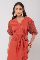 Conjunto de Saia e Blusa com Decote V Vermelho