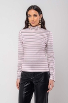 Blusa Manga Longa e Gola Alta Vermelha